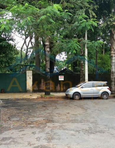 TERRENO EN INMEJORABLE ZONA